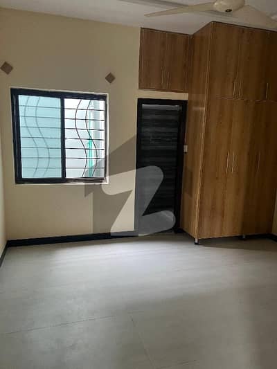 ویسٹریج راولپنڈی میں 3 کمروں کا 1 کنال زیریں پورشن 1.15 لاکھ میں کرایہ پر دستیاب ہے۔