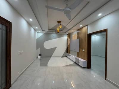 10 Marla Upper Portion Available For Rent Bahria Enclave