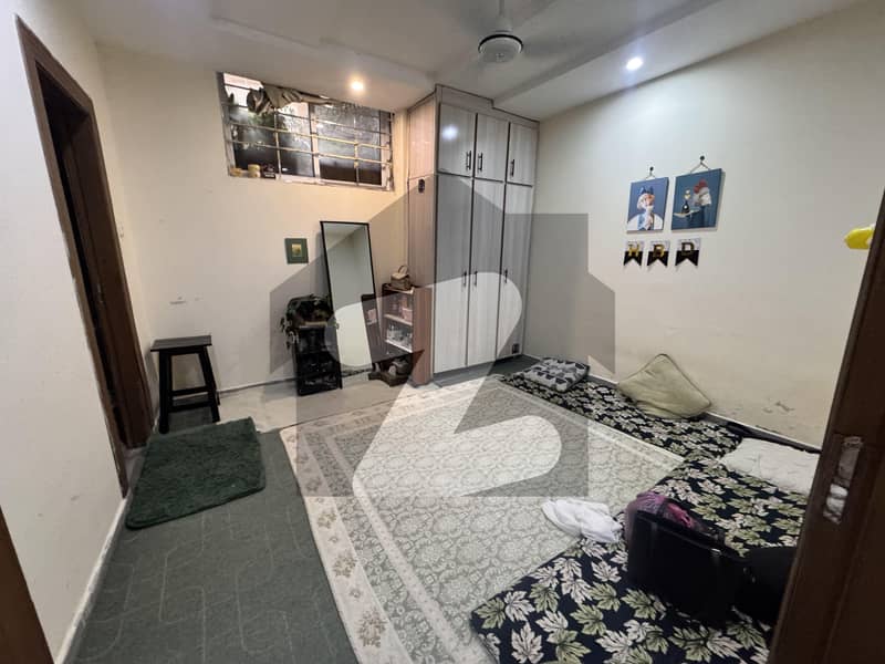 Ground Floor Available For Rent At 6 Road Ground Floor Available For Rent At 6 Road