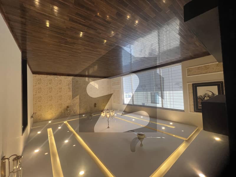 ڈی ایچ اے فیز 5 ڈیفنس (ڈی ایچ اے),لاہور میں 4 کمروں کا 10 مرلہ مکان 1.99 لاکھ میں کرایہ پر دستیاب ہے۔