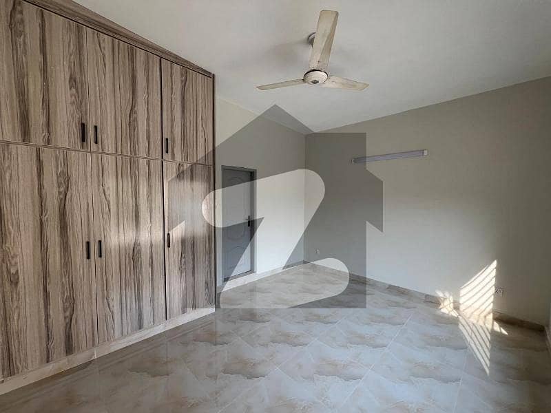 ایف ۔ 6 اسلام آباد میں 4 کمروں کا 18 مرلہ مکان 7.0 لاکھ میں کرایہ پر دستیاب ہے۔ ایف ۔ 6 اسلام آباد میں 4 کمروں کا 18 مرلہ مکان 7.0 لاکھ میں کرایہ پر دستیاب ہے۔