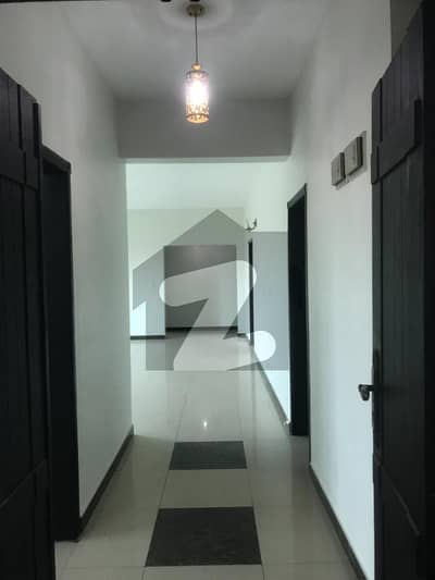 3 Bed 10 Marla Flat for Sale in Askari 10 Sector F, Lahore
