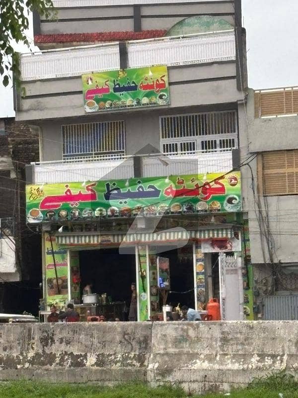 نواب آباد واہ میں 6 مرلہ عمارت 4.2 کروڑ میں برائے فروخت۔