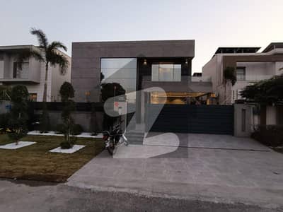 ڈی ایچ اے فیز 5 ڈیفنس (ڈی ایچ اے),لاہور میں 5 کمروں کا 1 کنال مکان 2.8 لاکھ میں کرایہ پر دستیاب ہے۔ ڈی ایچ اے فیز 5 ڈیفنس (ڈی ایچ اے),لاہور میں 5 کمروں کا 1 کنال مکان 2.8 لاکھ میں کرایہ پر دستیاب ہے۔