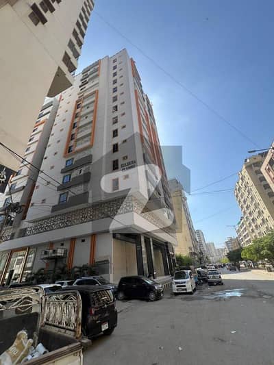 شرف آباد گلشنِ اقبال ٹاؤن,کراچی میں 4 کمروں کا 10 مرلہ فلیٹ 8.5 کروڑ میں برائے فروخت۔