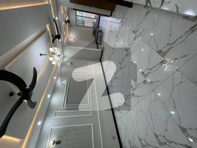 بحریہ ٹاؤن فیز 8 ۔ عمر بلاک بحریہ ٹاؤن فیز 8 ۔ سفاری ویلی,بحریہ ٹاؤن فیز 8,بحریہ ٹاؤن راولپنڈی,راولپنڈی میں 2 کمروں کا 7 مرلہ زیریں پورشن 45.0 ہزار میں کرایہ پر دستیاب ہے۔