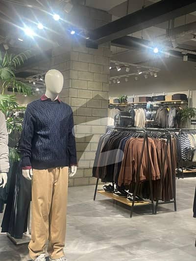 بلیو ایریا اسلام آباد میں 1 مرلہ دکان 2.0 کروڑ میں برائے فروخت۔