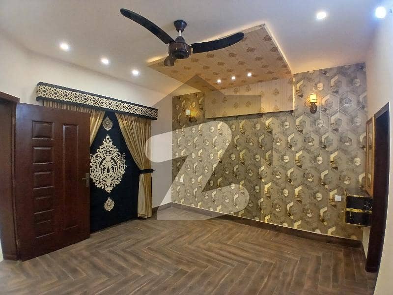 کینال روڈ فیصل آباد میں 3 کمروں کا 5 مرلہ مکان 1.9 کروڑ میں برائے فروخت۔ کینال روڈ فیصل آباد میں 3 کمروں کا 5 مرلہ مکان 1.9 کروڑ میں برائے فروخت۔