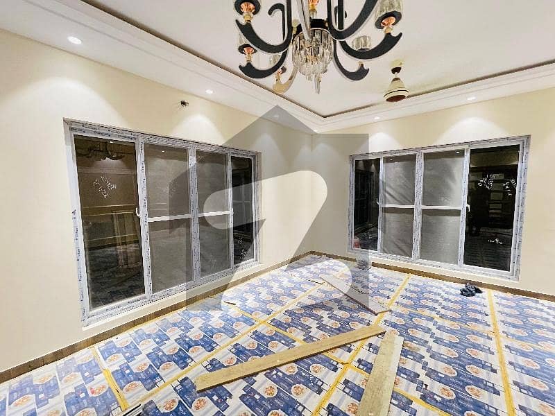 ٹیپو سلطان روڈ کراچی میں 7 کمروں کا 19 مرلہ مکان 16.0 کروڑ میں برائے فروخت۔