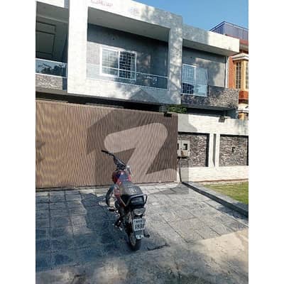 Beautiful Lower Portion For Rent