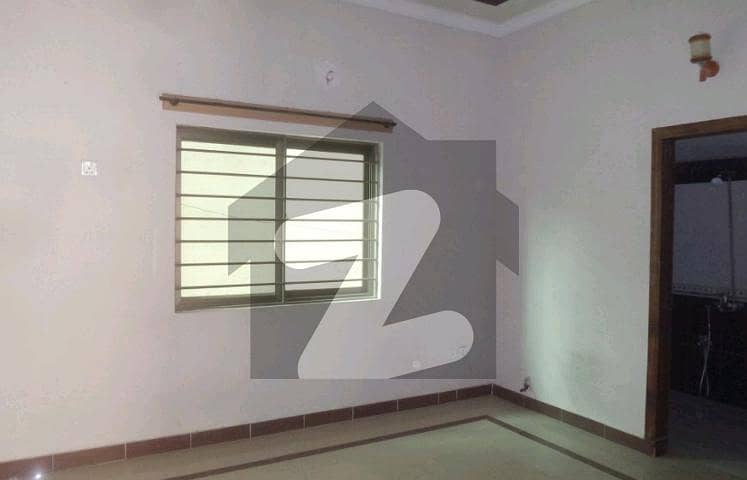 14 Marla Upper Portion In I-8 Is Available 14 Marla Upper Portion In I-8 Is Available