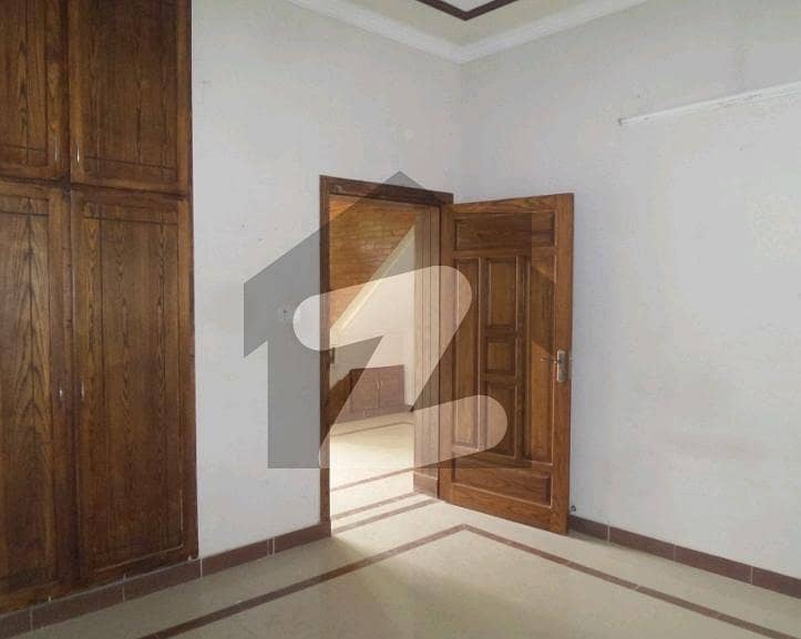 آئی ۔ 8 اسلام آباد میں 3 کمروں کا 12 مرلہ زیریں پورشن 1.45 لاکھ میں کرایہ پر دستیاب ہے۔ آئی ۔ 8 اسلام آباد میں 3 کمروں کا 12 مرلہ زیریں پورشن 1.45 لاکھ میں کرایہ پر دستیاب ہے۔