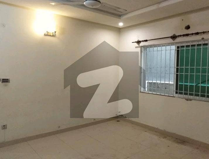 Lower Portion Of 12 Marla In I-8 For rent