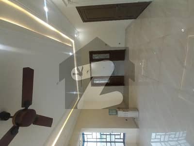 فیصل ٹاؤن - ایف ۔ 18 اسلام آباد میں 3 کمروں کا 12 مرلہ زیریں پورشن 80.0 ہزار میں کرایہ پر دستیاب ہے۔