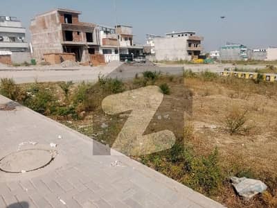 G15/3 housing foundation sector size 25x50 possession plot for sale