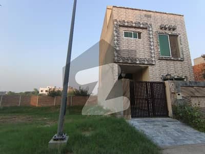 3 Marla Beautiful House B Block Phase 2 For Rent