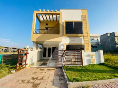 بحریہ ٹاؤن فیز 8 بحریہ ٹاؤن راولپنڈی,راولپنڈی میں 3 کمروں کا 5 مرلہ مکان 2.1 کروڑ میں برائے فروخت۔ بحریہ ٹاؤن فیز 8 بحریہ ٹاؤن راولپنڈی,راولپنڈی میں 3 کمروں کا 5 مرلہ مکان 2.1 کروڑ میں برائے فروخت۔