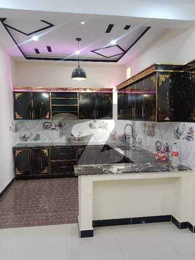 جی ۔ 16 اسلام آباد میں 8 مرلہ مکان 1.1 لاکھ میں کرایہ پر دستیاب ہے۔