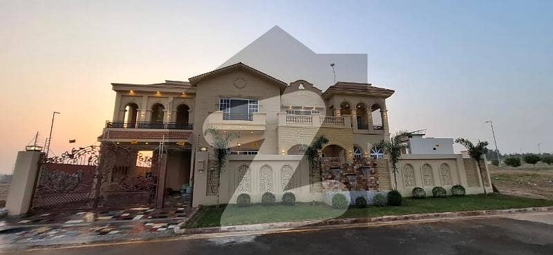 سٹی ہاؤسنگ سکیم جہلم میں 6 کمروں کا 1 کنال مکان 6.95 کروڑ میں برائے فروخت۔