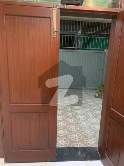 Saperate gate ground floor for rent in range road