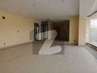 کورنگی انڈسٹریل ایریا کورنگی,کراچی میں 18 مرلہ گودام 12.0 لاکھ میں کرایہ پر دستیاب ہے۔ کورنگی انڈسٹریل ایریا کورنگی,کراچی میں 18 مرلہ گودام 12.0 لاکھ میں کرایہ پر دستیاب ہے۔