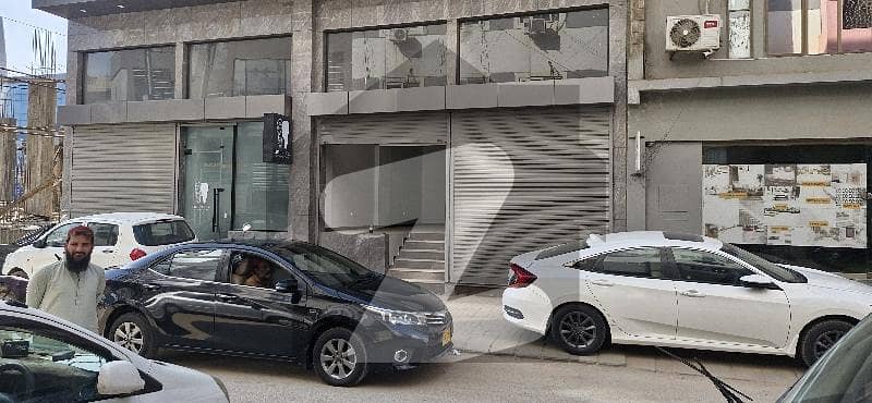 Shop Available For Rent