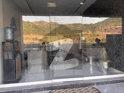 پارک ویو سٹی - ڈاؤن ٹاؤن بلاک پارک ویو سٹی,اسلام آباد میں 8 مرلہ دکان 2.2 لاکھ میں کرایہ پر دستیاب ہے۔