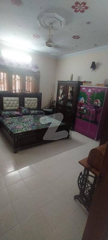 Prime Location Flat For Grabs In 1500 Square Feet Karachi