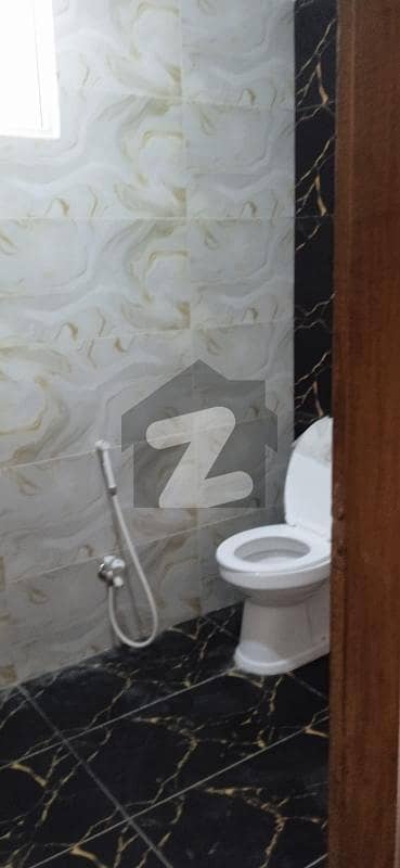 Get This Amazing Prime Location 1600 Square Feet Flat Available In Sharfabad