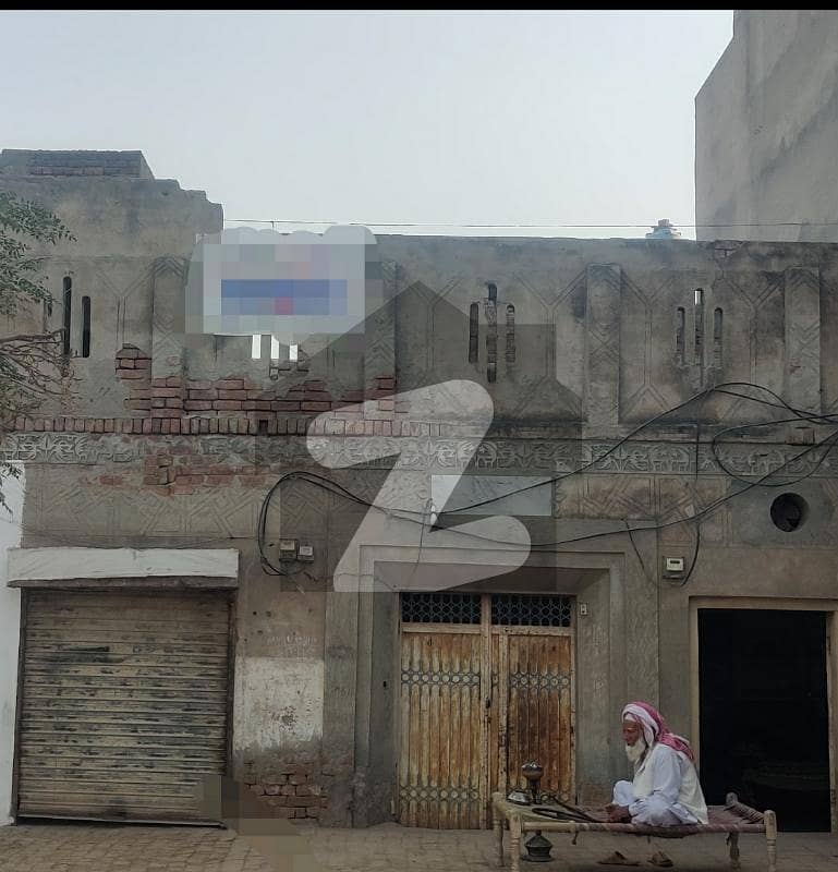 اولڈ سوِل لائنز سرگودھا میں 6 مرلہ کمرشل پلاٹ 3.5 کروڑ میں برائے فروخت۔