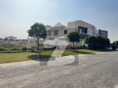 P Block 1 Kanal Possession Pair Available For Sale In Reasonable P Block 1 Kanal Possession Pair Available For Sale In Reasonable