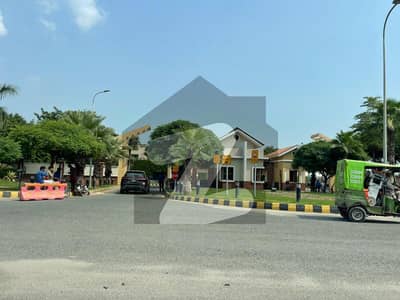 R Block 1 Kanal Possession Investor Price Plot Available For Sale