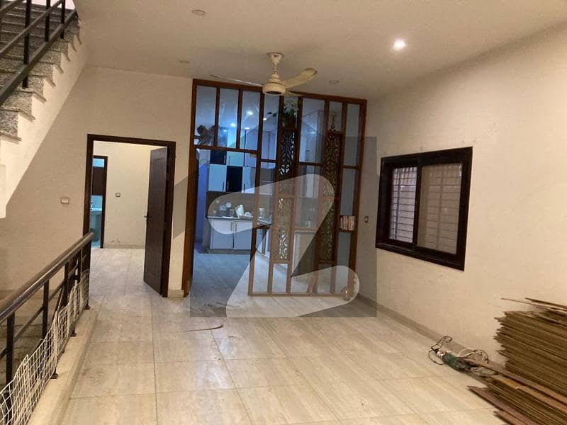 Only For Silent Commercial Independent House 200 Sq. Yards Only For Silent Commercial Independent House 200 Sq. Yards