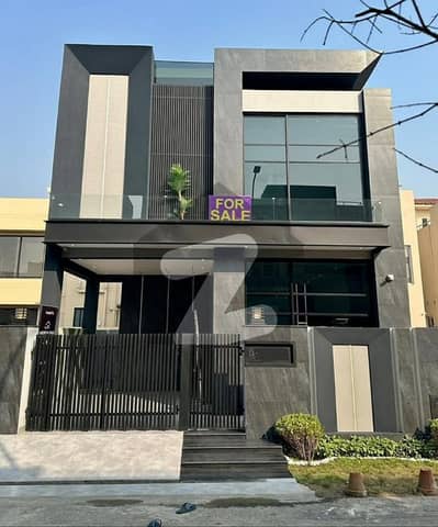 ڈی ایچ اے 9 ٹاؤن - بلاک ای ڈی ایچ اے 9 ٹاؤن,ڈی ایچ اے ڈیفینس,لاہور میں 3 کمروں کا 5 مرلہ مکان 2.7 کروڑ میں برائے فروخت۔ ڈی ایچ اے 9 ٹاؤن - بلاک ای ڈی ایچ اے 9 ٹاؤن,ڈی ایچ اے ڈیفینس,لاہور میں 3 کمروں کا 5 مرلہ مکان 2.7 کروڑ میں برائے فروخت۔