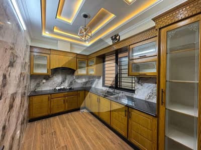 8 MARLA LUXURY HOUSE FOR SALE IN FAISAL TOWN BLOCK A