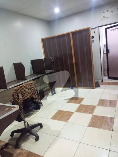 گلشنِ اقبال - بلاک 13 بی گلشنِ اقبال,گلشنِ اقبال ٹاؤن,کراچی میں 3 مرلہ دفتر 58.0 ہزار میں کرایہ پر دستیاب ہے۔ گلشنِ اقبال - بلاک 13 بی گلشنِ اقبال,گلشنِ اقبال ٹاؤن,کراچی میں 3 مرلہ دفتر 58.0 ہزار میں کرایہ پر دستیاب ہے۔