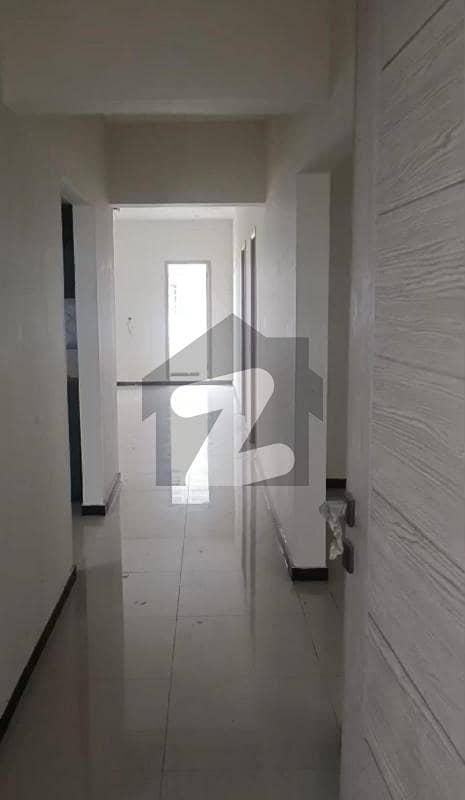 DEFENSE ROYAL TOWER APARTMENT FOR SALE DEFENSE ROYAL TOWER APARTMENT FOR SALE