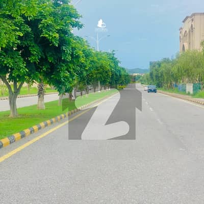 Block C, 7 Marla Main Road Develop Possession Plot In Gulberg Islamabad