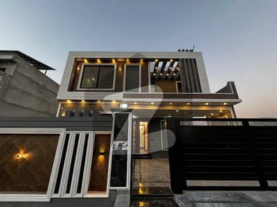 10 Marla Ultra Modren Design House Available For Sale D Block Best Location Best House Reasonable Price. . . 10 Marla Ultra Modren Design House Available For Sale D Block Best Location Best House Reasonable Price. . .