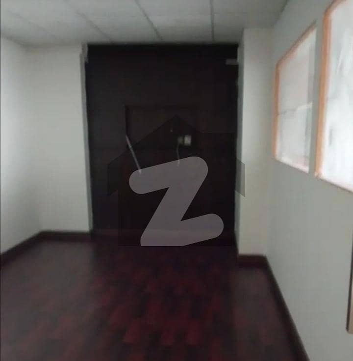 گلبرگ لاہور میں 7 مرلہ دفتر 2.25 لاکھ میں کرایہ پر دستیاب ہے۔ گلبرگ لاہور میں 7 مرلہ دفتر 2.25 لاکھ میں کرایہ پر دستیاب ہے۔