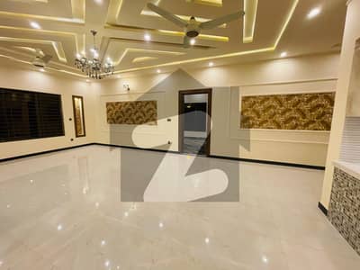 ڈی ایچ اے فیز 1 - سیکٹر ایف ڈی ایچ اے ڈیفینس فیز 1,ڈی ایچ اے ڈیفینس,اسلام آباد میں 5 کمروں کا 1 کنال مکان 2.15 لاکھ میں کرایہ پر دستیاب ہے۔ ڈی ایچ اے فیز 1 - سیکٹر ایف ڈی ایچ اے ڈیفینس فیز 1,ڈی ایچ اے ڈیفینس,اسلام آباد میں 5 کمروں کا 1 کنال مکان 2.15 لاکھ میں کرایہ پر دستیاب ہے۔