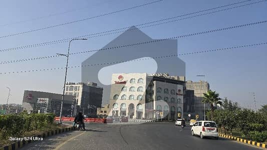 22 Kanal Plot For Sale Facing Pine Extension Looking For A Commercial Land Facing Pine Avenue Contact Us To Buy And Sell One Kanal, 10 Marla, 5 Marla Commercial Properties In Pine Avenue At Reasonable Prices