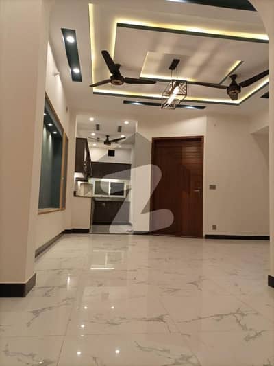 12 Marla Corner Facing Park House For Sale