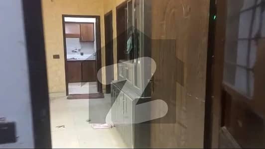 3 Marla 20 Foot Flat For Sale at Islampura ( KRISHAN NAGAR ) Lahore