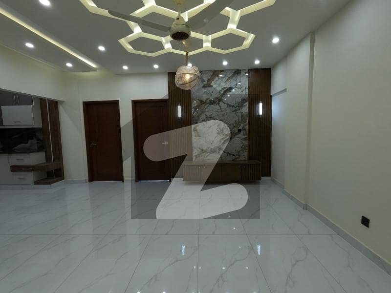 کلفٹن ۔ بلاک 4 کلفٹن,کراچی میں 3 کمروں کا 8 مرلہ فلیٹ 3.25 کروڑ میں برائے فروخت۔ کلفٹن ۔ بلاک 4 کلفٹن,کراچی میں 3 کمروں کا 8 مرلہ فلیٹ 3.25 کروڑ میں برائے فروخت۔