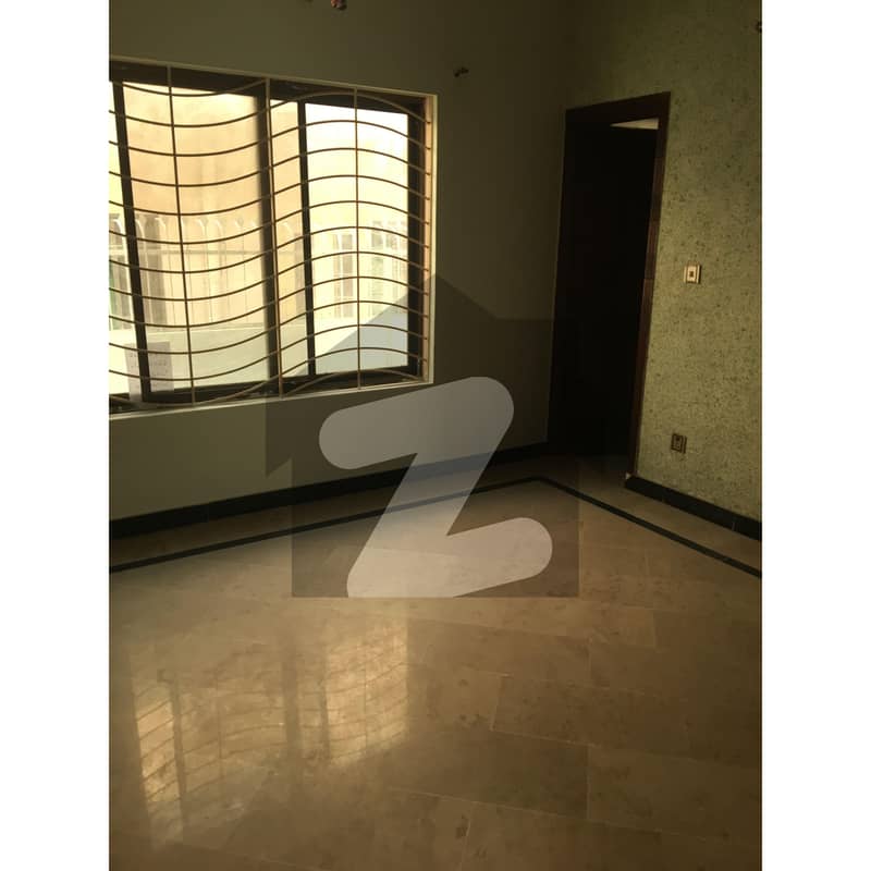 Upper Portion For Rent in G-10/1