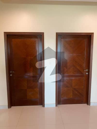 Experience Luxury Living: Stunning 3 Bed Apartment in DHA Phase 8, Karachi