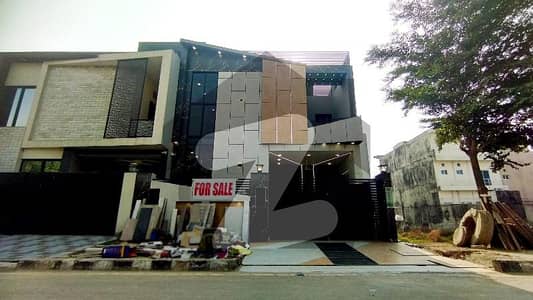 Located On 60ft Road & Near To Park 7 Marla Brand New House For Sale In Lake City Raiwind Road Lahore