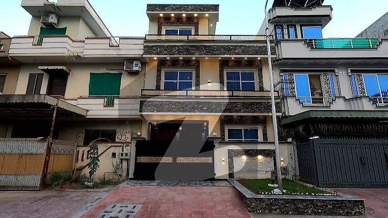 جی ۔ 13/1 جی ۔ 13,اسلام آباد میں 4 کمروں کا 4 مرلہ مکان 4.5 کروڑ میں برائے فروخت۔ جی ۔ 13/1 جی ۔ 13,اسلام آباد میں 4 کمروں کا 4 مرلہ مکان 4.5 کروڑ میں برائے فروخت۔