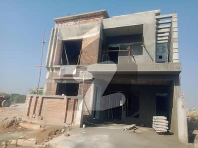I'M Selling 7 Marla House Dabal Story Gray Structure Gulberg Residencia I'M Selling 7 Marla House Dabal Story Gray Structure Gulberg Residencia
